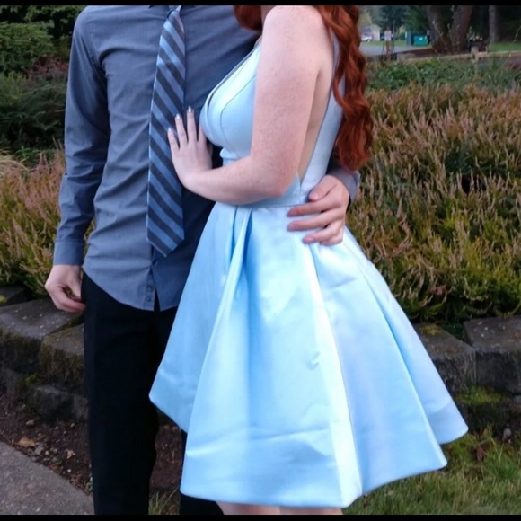 ✨SOLD✨ Blue Sherri Hill homecoming dress 52197 - Picture 5 of 8